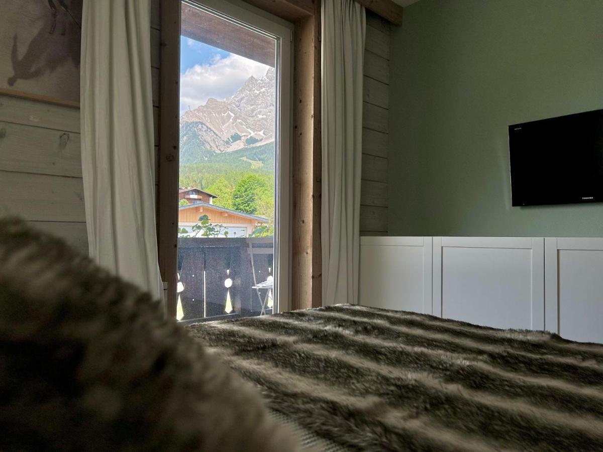 Haus Blaesi Lejlighed Ehrwald Eksteriør billede